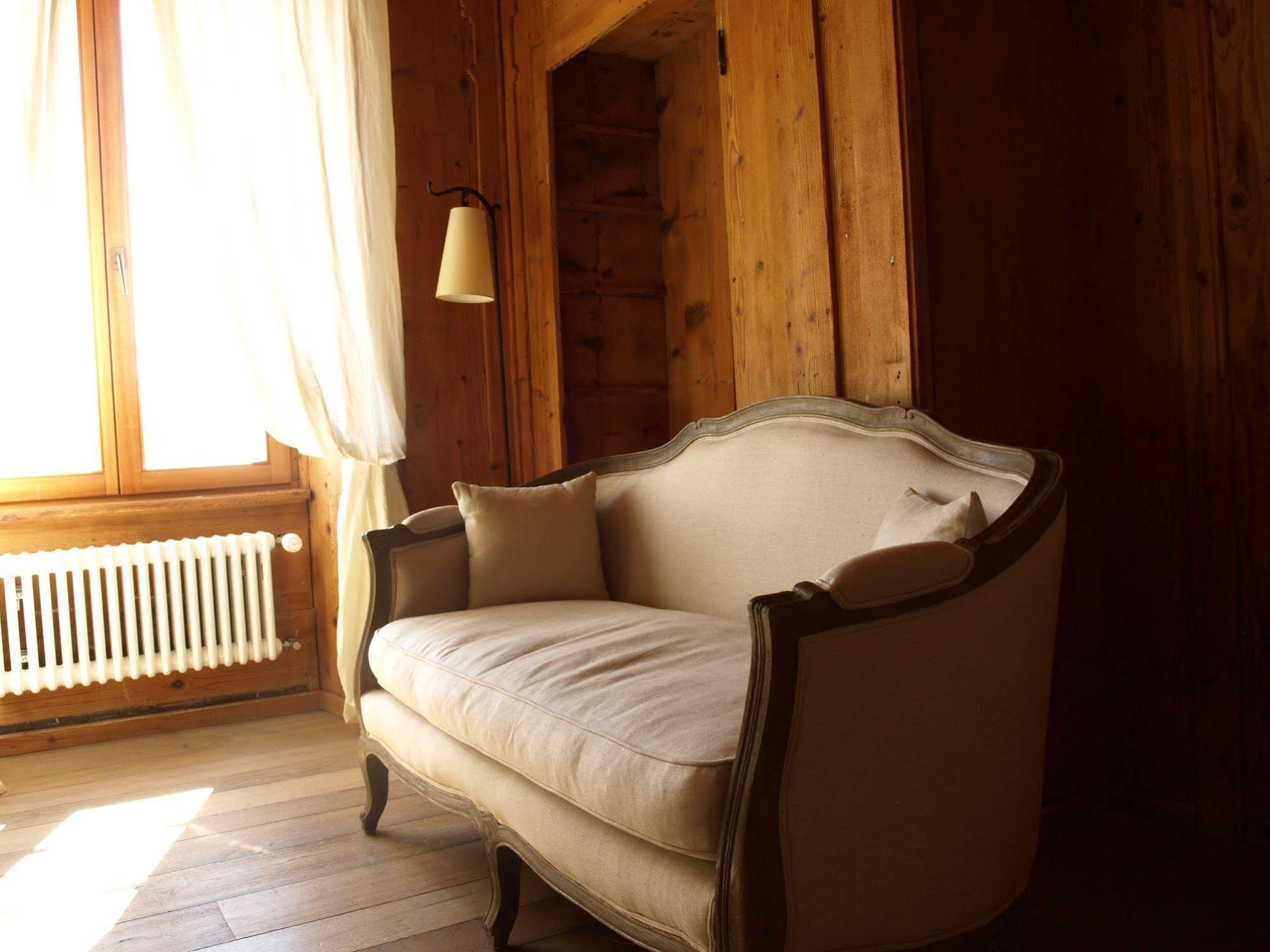 Chateau Salavaux Vully-les-Lacs المظهر الخارجي الصورة